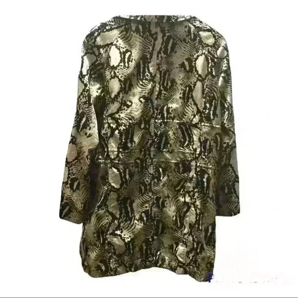 ELLEN TRACY Oversized Leopard Print Coat - Picture 2 of 11